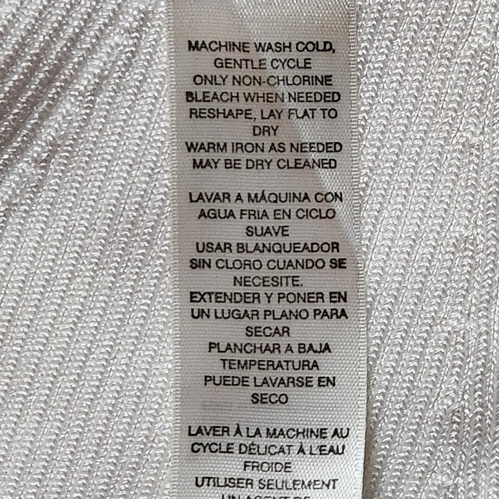 NWOT White House Black Market Sweater Tank Size Small Color white - Picture 10 of 13